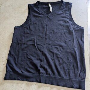 Athleta In Motion Seamless Tank (EUC) - Large